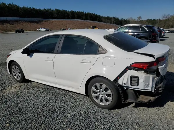 5YFEPMAE1MP261765 2021 TOYOTA COROLLA - Image 2