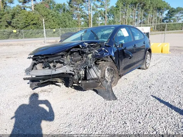 5YFEPMAE1MP267209 2021 TOYOTA COROLLA - Image 2