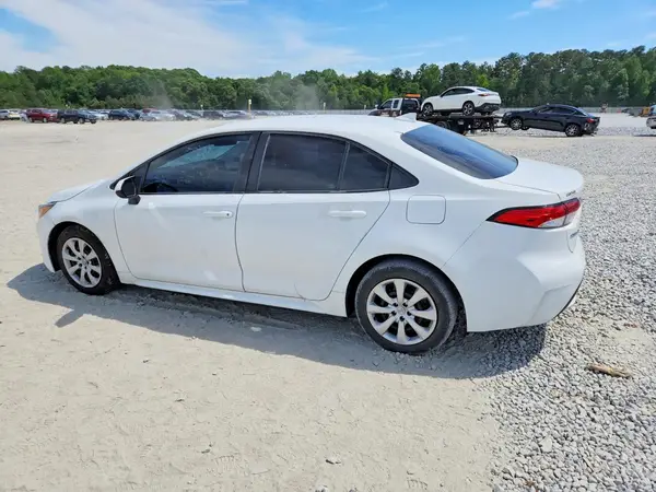 5YFEPMAE1MP267713 2021 TOYOTA COROLLA - Image 2