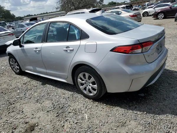 5YFEPMAE1MP268358 2021 TOYOTA COROLLA - Image 2