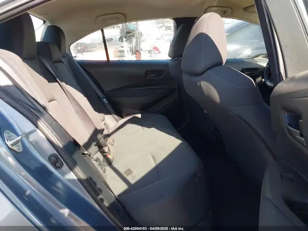 5YFEPMAE1NP271519 2022 TOYOTA COROLLA - Image 8