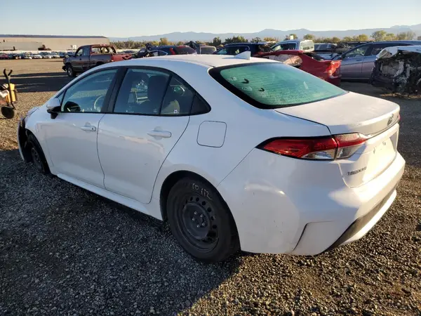 5YFEPMAE1NP280513 2022 TOYOTA COROLLA - Image 2
