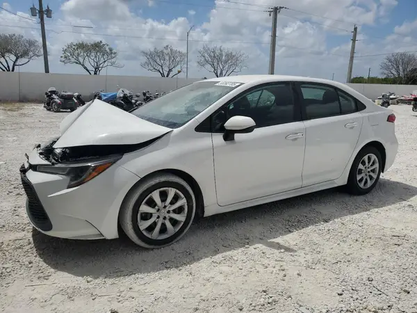 5YFEPMAE1NP283914 2022 TOYOTA COROLLA - Image 1