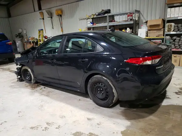 5YFEPMAE1NP294640 2022 TOYOTA COROLLA - Image 2