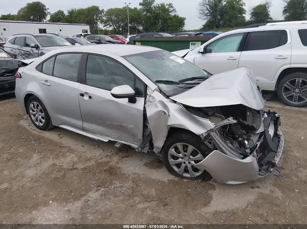 5YFEPMAE1NP298056 2022 TOYOTA COROLLA - Image 1