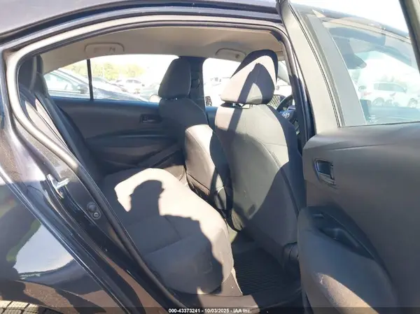 5YFEPMAE1NP298431 2022 TOYOTA COROLLA - Image 8