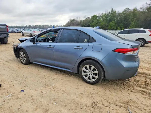 5YFEPMAE1NP298882 2022 TOYOTA COROLLA - Image 2