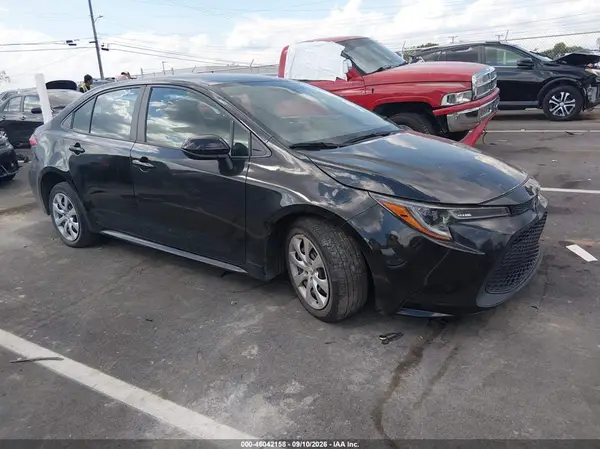 5YFEPMAE1NP300047 2022 TOYOTA COROLLA - Image 1