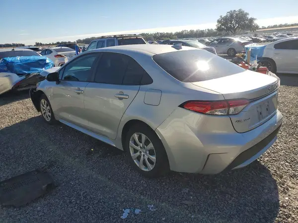 5YFEPMAE1NP301618 2022 TOYOTA COROLLA - Image 2