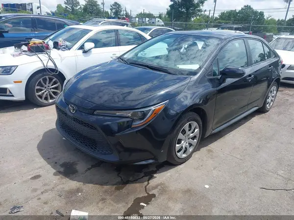 5YFEPMAE1NP309296 2022 TOYOTA COROLLA - Image 2