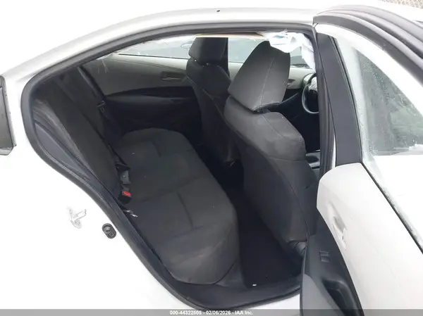5YFEPMAE1NP321108 2022 TOYOTA COROLLA - Image 8