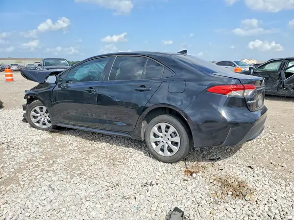 5YFEPMAE1NP322680 2022 TOYOTA COROLLA - Image 2