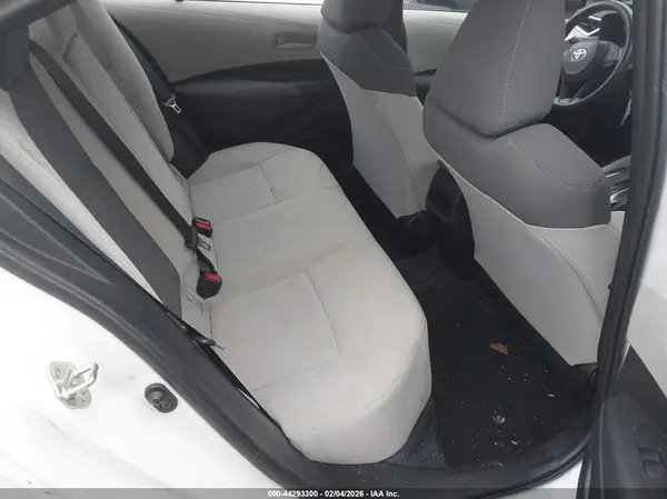5YFEPMAE1NP325840 2022 TOYOTA COROLLA - Image 8