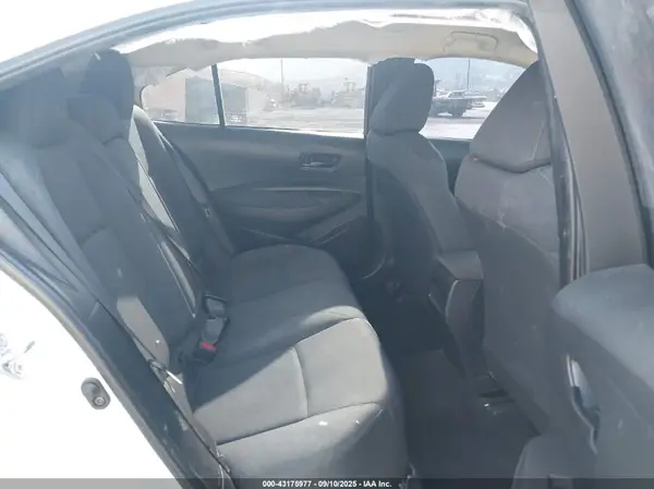 5YFEPMAE1NP329953 2022 TOYOTA COROLLA - Image 8