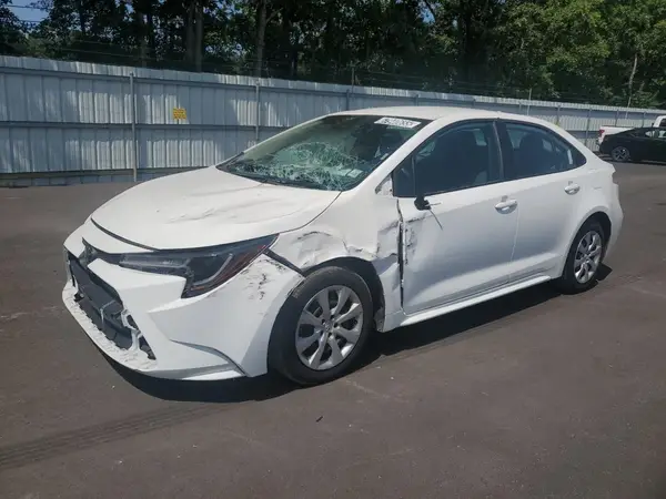 5YFEPMAE1NP339561 2022 TOYOTA COROLLA - Image 1