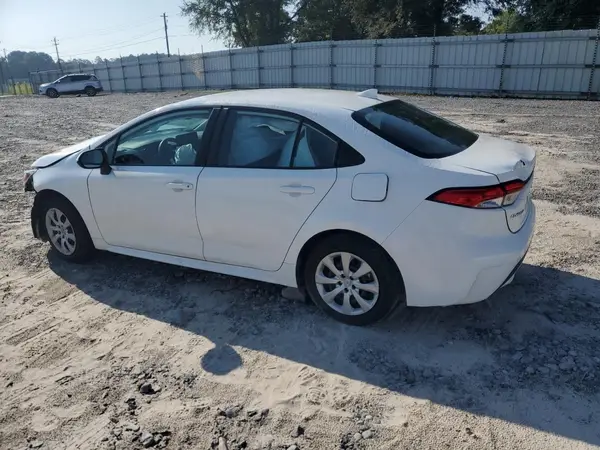 5YFEPMAE1NP343237 2022 TOYOTA COROLLA - Image 2
