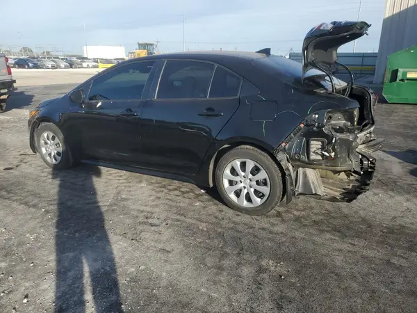 5YFEPMAE1NP354576 2022 TOYOTA COROLLA - Image 2