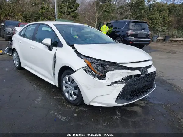 5YFEPMAE1NP357235 2022 TOYOTA COROLLA - Image 1