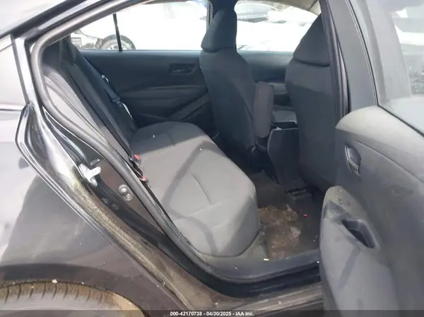 5YFEPMAE1NP358305 2022 TOYOTA COROLLA - Image 8