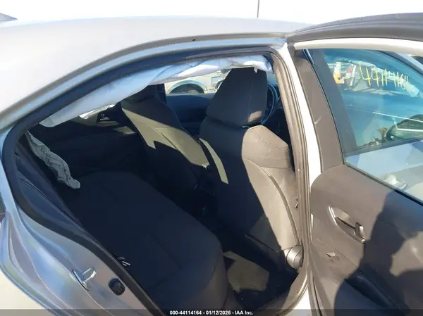 5YFEPMAE1NP358448 2022 TOYOTA COROLLA - Image 8
