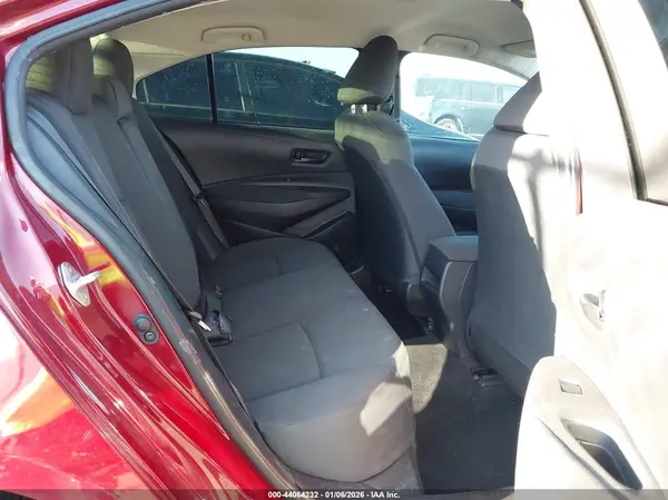 5YFEPMAE1NP364119 2022 TOYOTA COROLLA - Image 8