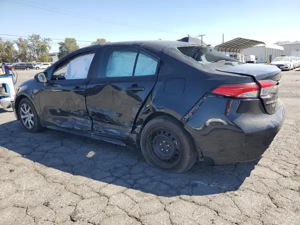 5YFEPMAE1NP365920 2022 TOYOTA COROLLA - Image 2