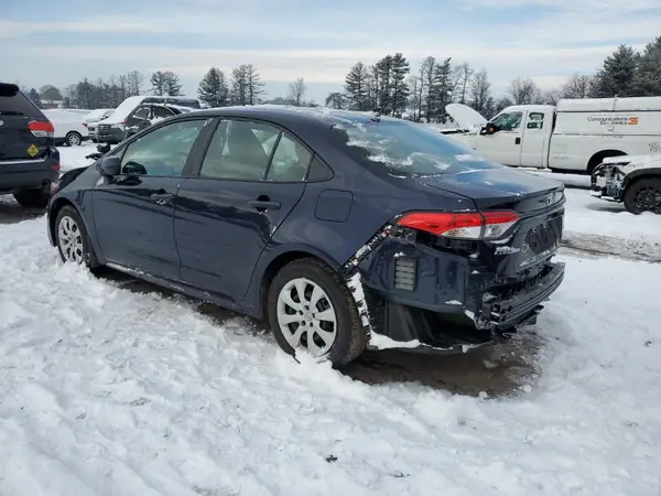 5YFEPMAE1NP371507 2022 TOYOTA COROLLA - Image 2