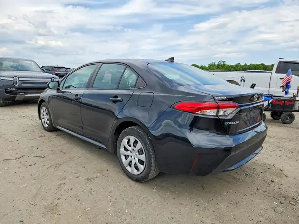5YFEPMAE1NP372088 2022 TOYOTA COROLLA - Image 2