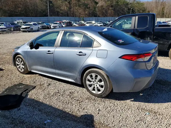 5YFEPMAE1NP381955 2022 TOYOTA COROLLA - Image 2