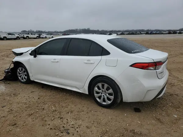 5YFEPMAE1NP387738 2022 TOYOTA COROLLA - Image 2