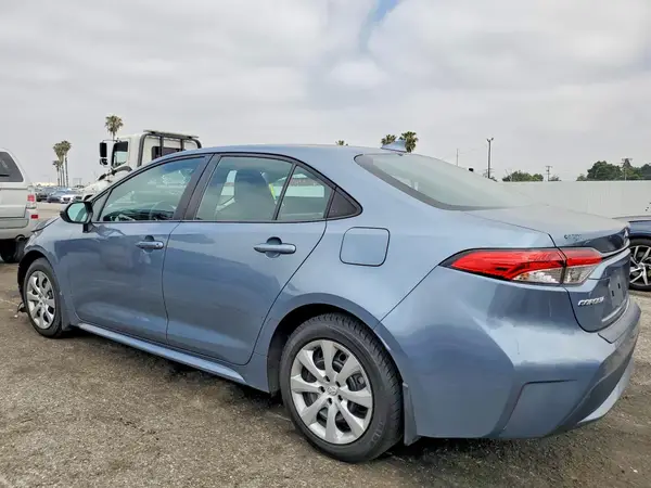 5YFEPMAE2MP146964 2021 TOYOTA COROLLA - Image 2