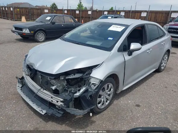 5YFEPMAE2MP155387 2021 TOYOTA COROLLA - Image 2