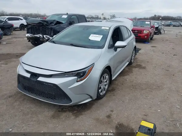 5YFEPMAE2MP155955 2021 TOYOTA COROLLA - Image 2