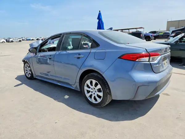5YFEPMAE2MP161044 2021 TOYOTA COROLLA - Image 2