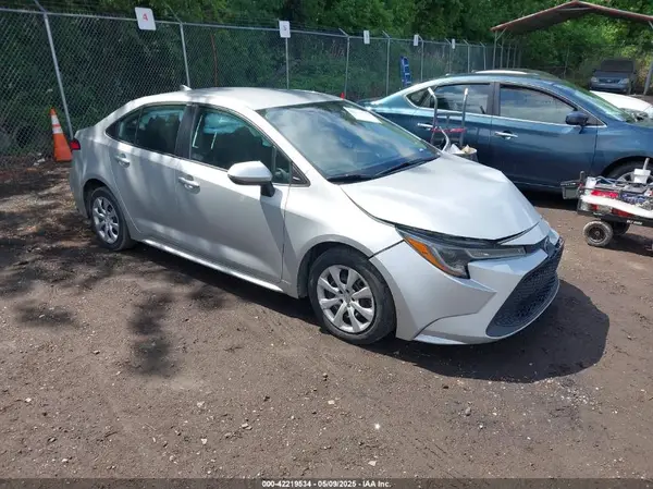 5YFEPMAE2MP166521 2021 TOYOTA COROLLA - Image 1
