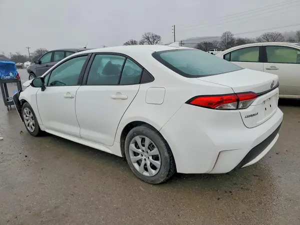 5YFEPMAE2MP166650 2021 TOYOTA COROLLA - Image 2