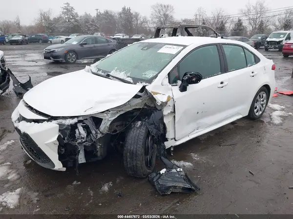 5YFEPMAE2MP169550 2021 TOYOTA COROLLA - Image 2