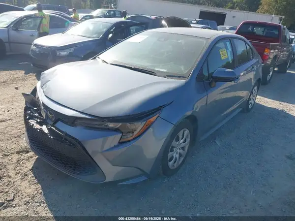 5YFEPMAE2MP181794 2021 TOYOTA COROLLA - Image 2