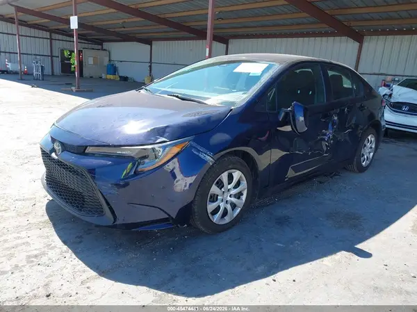 5YFEPMAE2MP205432 2021 TOYOTA COROLLA - Image 2