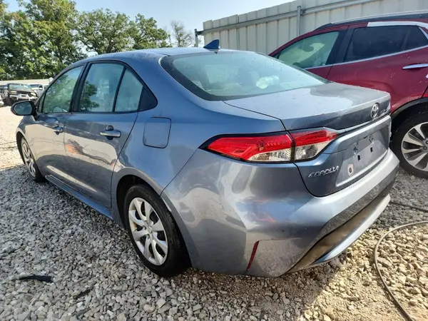 5YFEPMAE2MP207410 2021 TOYOTA COROLLA - Image 2