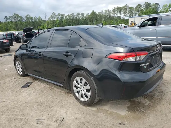 5YFEPMAE2MP210274 2021 TOYOTA COROLLA - Image 2