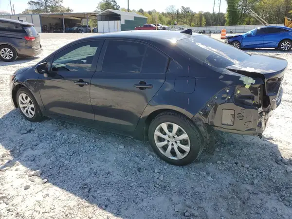5YFEPMAE2MP218049 2021 TOYOTA COROLLA - Image 2
