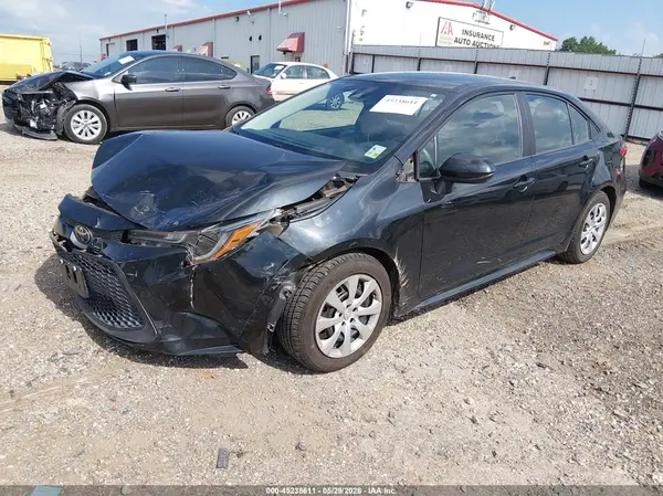 5YFEPMAE2MP223283 2021 TOYOTA COROLLA - Image 2