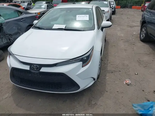 5YFEPMAE2MP224269 2021 TOYOTA COROLLA - Image 2
