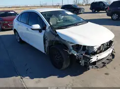 5YFEPMAE2MP231772 2021 TOYOTA COROLLA