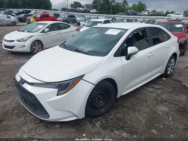 5YFEPMAE2MP232775 2021 TOYOTA COROLLA - Image 2