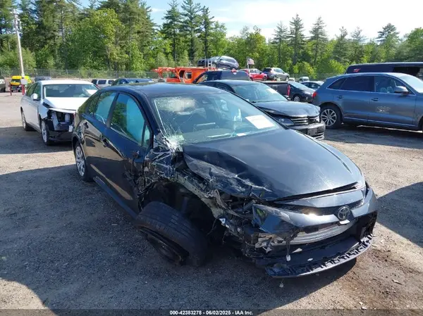 5YFEPMAE2MP241363 2021 TOYOTA COROLLA - Image 1