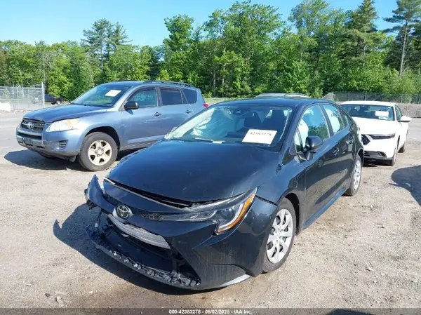 5YFEPMAE2MP241363 2021 TOYOTA COROLLA - Image 2