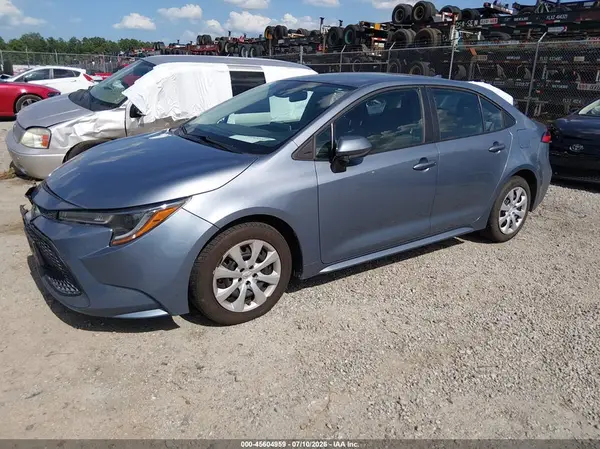 5YFEPMAE2MP247759 2021 TOYOTA COROLLA - Image 2