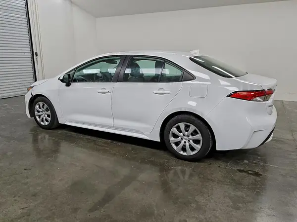 5YFEPMAE2MP254128 2021 TOYOTA COROLLA - Image 2